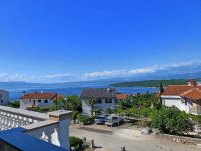 Apartments in Njivice/Insel Krk 13288